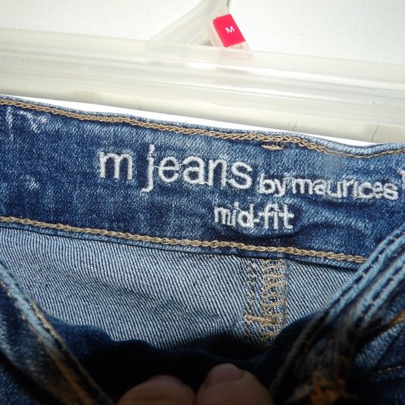 M Jeans By Maurices Mid Fit Destructed Hems Skinny Jeans Sz 16W Reg - Picture 4 of 6
